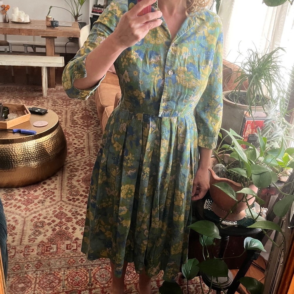 Vintage NELLY DON 1950s Flowered House Dress